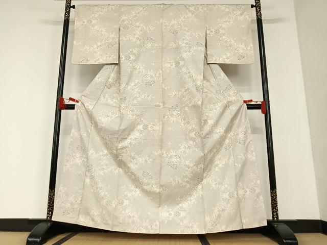 平和屋着物●本場大島紬 白大島 9マルキ 草花文 正絹 逸品 AAAT0603zg
