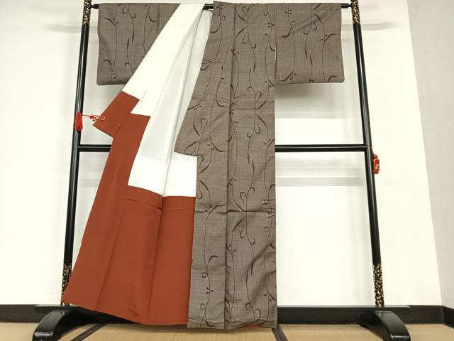 平和屋着物●本場大島紬 7マルキ 唐草文 正絹 逸品 AAAT0628zg