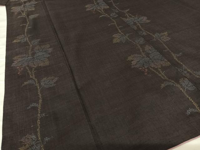 平和屋着物●結城紬 100亀甲 葡萄蔦の葉文 飛び亀甲柄 正絹 逸品 AAAT0645zg