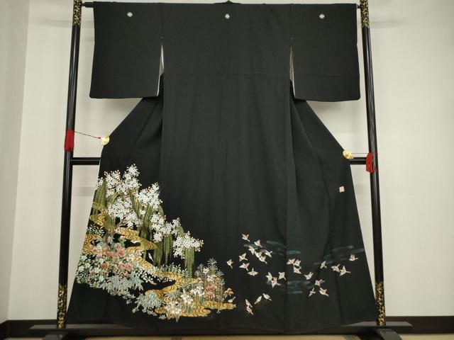 平和屋着物●秀匠苑 黒留袖 流水花鳥文 金彩 正絹 逸品 AAAT2220ck