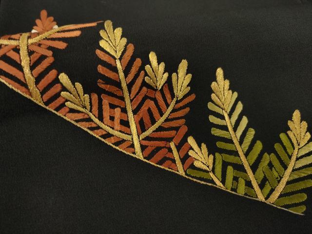平和屋着物●豪華黒留袖 総刺繍 流水樹林文 金糸 正絹 逸品 AAAT6612ck