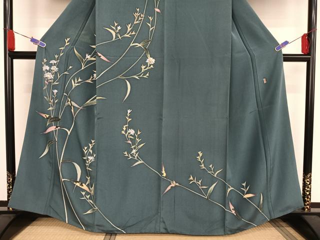 平和屋着物●加賀友禅の巨匠 初代 由水十久 訪問着 草花文 暈し染め 鉄納戸色地 正絹 逸品 AAAU0232np