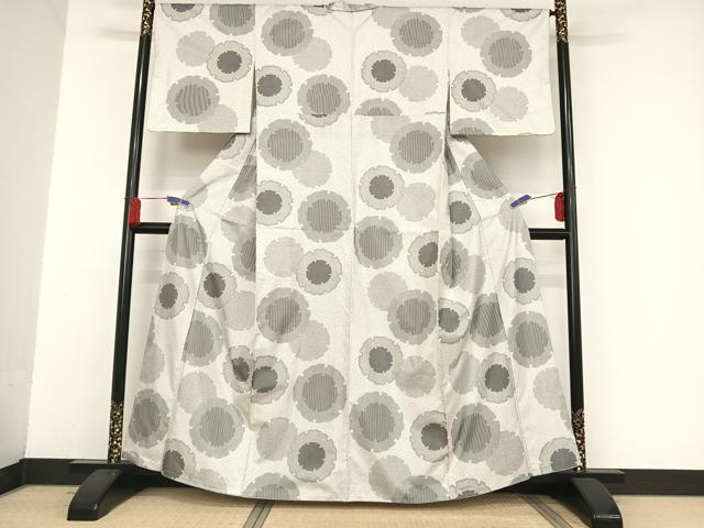 平和屋着物●本場染大島紬 雪輪 さが美扱い 正絹 逸品 AAAU0283np