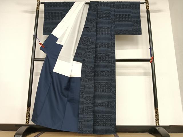 平和屋着物●結城紬 100亀甲 横段花文 正絹 逸品 AAAU8351zg