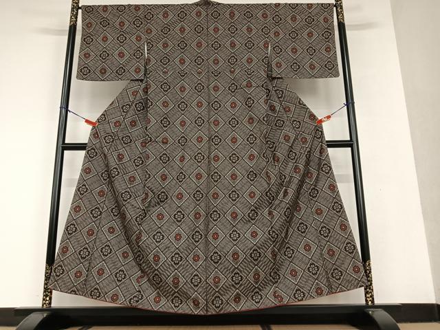 平和屋着物●本場大島紬 龍郷絣 花菱文 正絹 逸品 AAAU8400zg