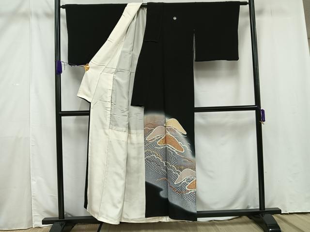 平和屋着物■豪華黒留袖 駒刺繍 流水松文 暈し染め 金彩 正絹 逸品 AAAV5094mf