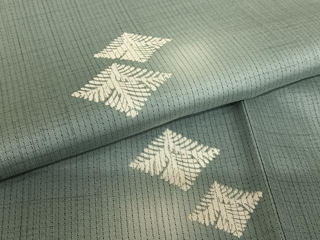 平和屋着物●本場染大島紬 松菱 蛍暈し やまと誂製 正絹 逸品 未使用 AAAV7062zg