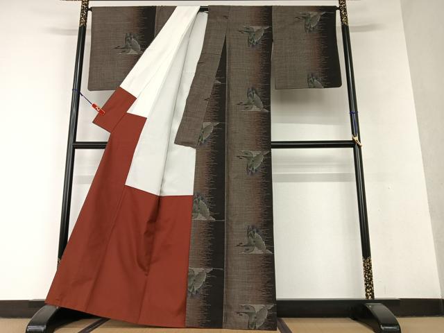 平和屋着物●本場大島紬 泥染め 9マルキ 飛鳥文 正絹 逸品 AAAV7193zg