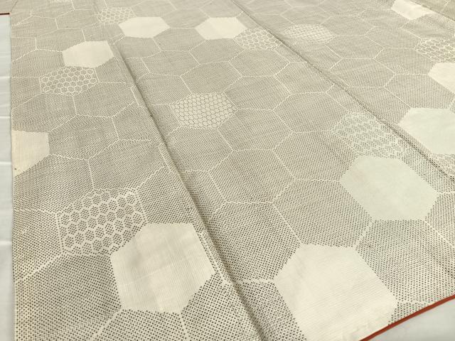 平和屋着物●本場大島紬 白大島 一元絣 亀甲文 正絹 逸品 AAAV7448zg