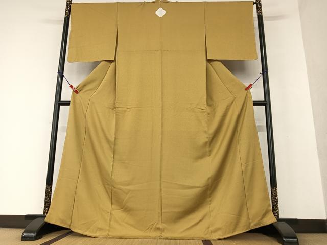 平和屋着物●上質な色無地 紋意匠 黄土色 正絹 逸品 未使用 AAAV7466zg