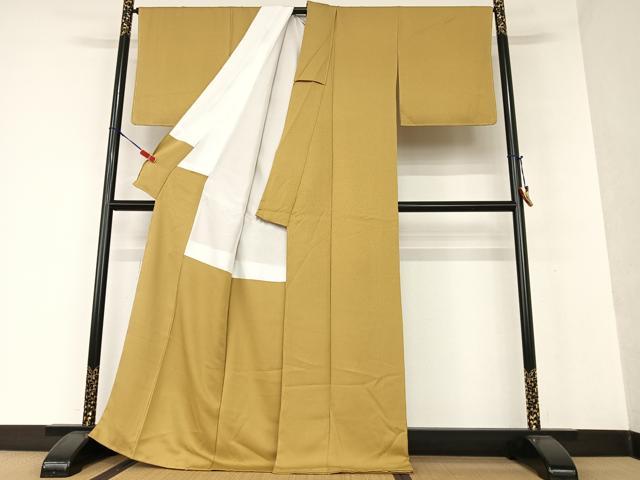 平和屋着物●上質な色無地 紋意匠 黄土色 正絹 逸品 未使用 AAAV7466zg
