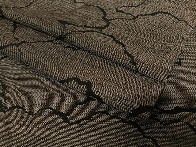 平和屋着物●本場大島紬 泥染め 雲重ね文 黒地 正絹 逸品 AAAV7498zg