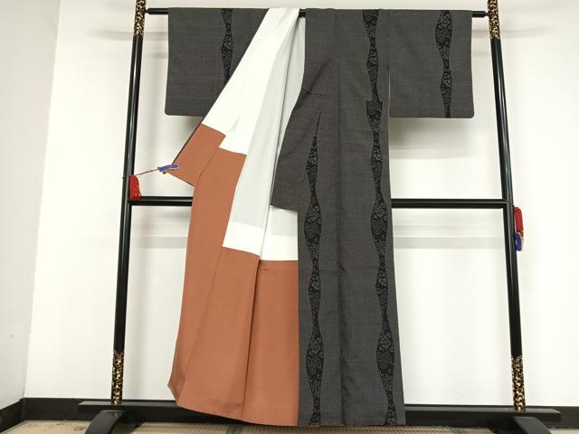 平和屋着物●本塩沢 立涌花文 正絹 逸品 AAAV9163np