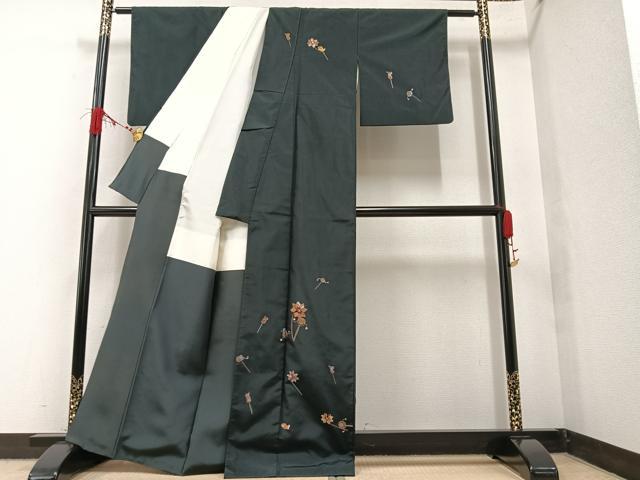 平和屋着物●訪問着 刺繍 玩具文 百入茶色 正絹 逸品 AAAW0009ph