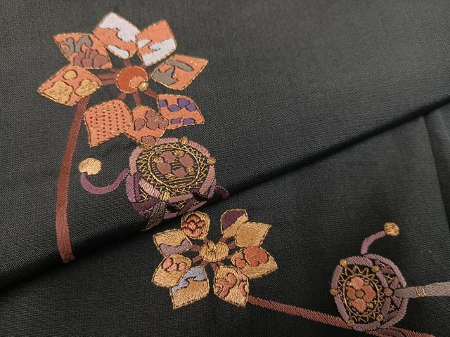 平和屋着物●訪問着 刺繍 玩具文 百入茶色 正絹 逸品 AAAW0009ph