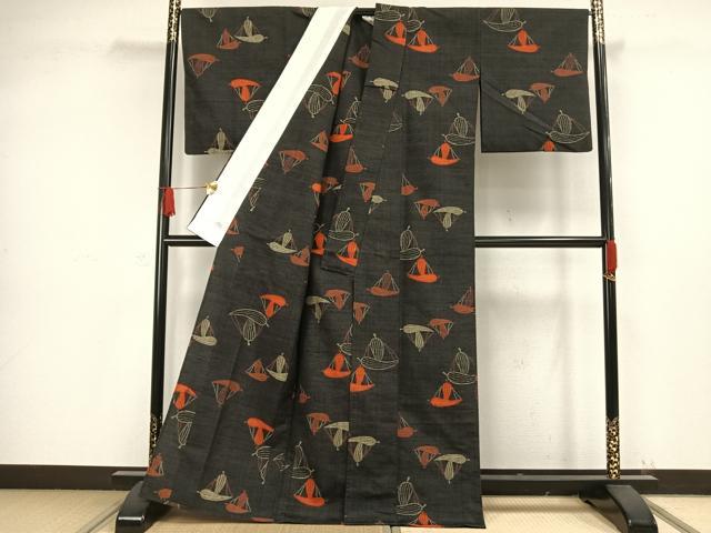 平和屋着物▽上質な紬 単衣 舞葉文 黒地 正絹 逸品 AAAW1312fy