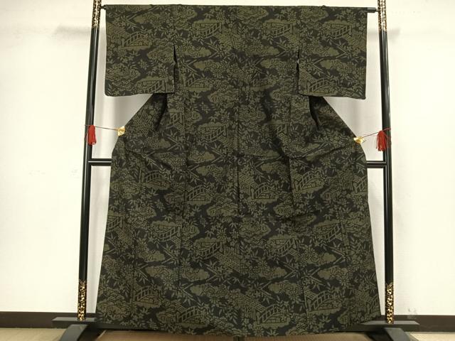 平和屋着物▽結城紬 単衣 風景草花文 黒地 正絹 逸品 AAAW1314fy