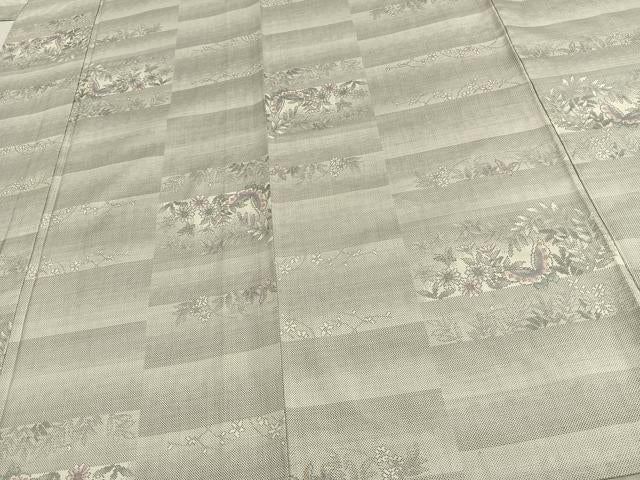 平和屋着物▽本場大島紬 単衣 白大島 9マルキ 横段花蝶文 正絹 逸品 AAAW1369fy