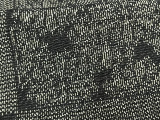 平和屋着物▽上質な紬 単衣 色紙花文 黒地 正絹 逸品 未使用 AAAW1499fy