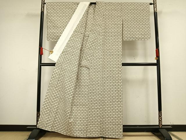 平和屋着物▽上質な紬 単衣 幾何学文様 正絹 逸品 未使用 AAAW1575fy