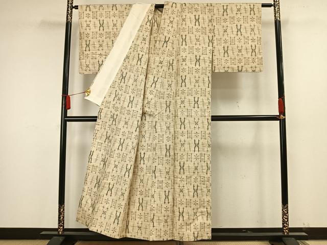 平和屋着物▽上質な紬 単衣 琉球絣文様 正絹 逸品 AAAW1732fy