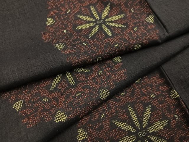 平和屋着物●結城紬 100亀甲 飛び亀甲柄 舞花文 正絹 逸品 AAAW1841ph