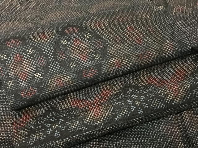平和屋着物●本場大島紬 カタス7マルキ 更紗花文 正絹 逸品 AAAW4075np