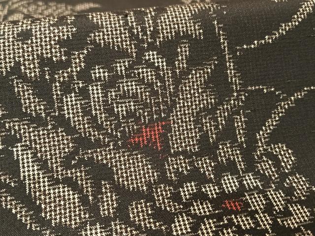 平和屋着物●上質な紬 草花文 黒地 正絹 逸品 未使用 AAAW4359np