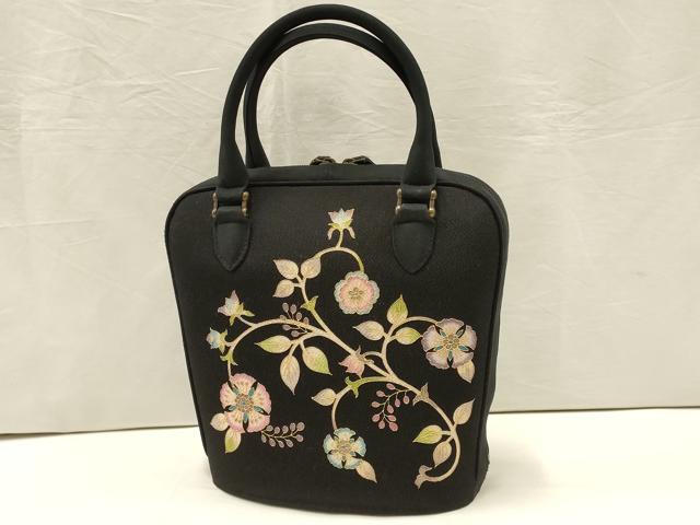 平和屋着物●岡重謹製 OKAJIMA 和装小物 和装バッグ ハンドバッグ 更紗花文 金彩 保管袋・箱付き 逸品 AAAW4557ay