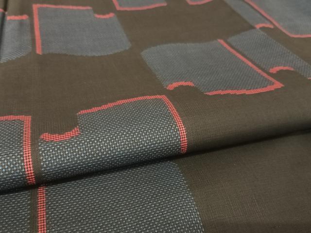 平和屋着物●本場大島紬 一元7マルキ 瓦文 正絹 逸品 未使用 AAAX0244np