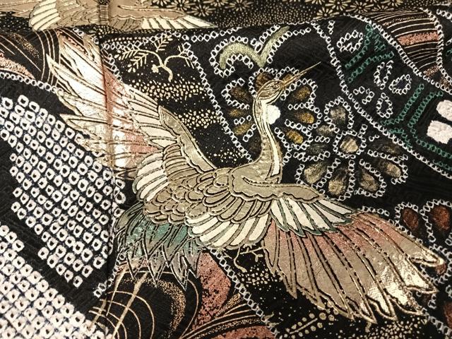 平和屋着物●豪華振袖 絞り 束ね熨斗飛鶴花文 黒地 金彩 正絹 逸品 AAAX0375np