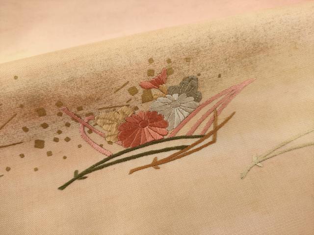 平和屋着物●訪問着 紬地 刺繍 霞松葉花文 暈し染め 反端付き 正絹 逸品 AAAX6986ck