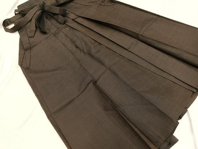 平和屋着物●男性　馬乗り袴　紬地　憲法色　正絹　逸品　AAAY5590ph 平和屋着物○男性 馬乗り袴 紬地 憲法色 正絹 逸品 AAAY5590ph