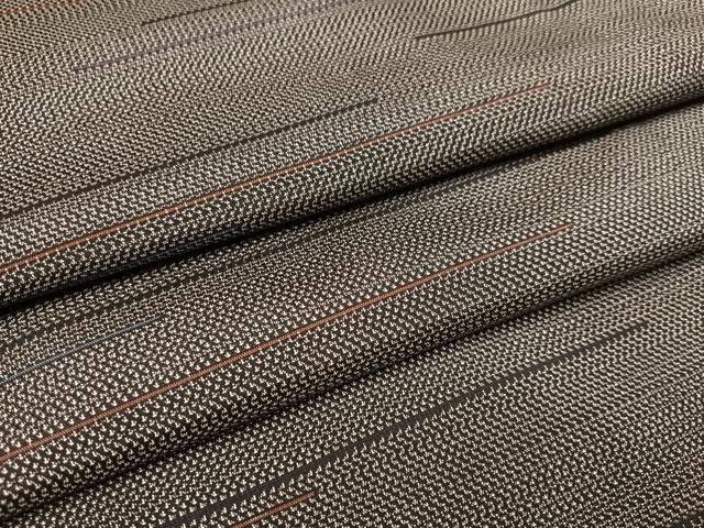 平和屋着物●本場大島紬 カタス7マルキ 段違い文 正絹 逸品 AAAY5978ph