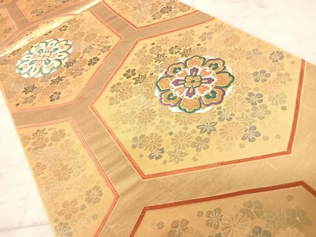 平和屋着物◎六通柄袋帯 唐織 亀甲花文 金糸 正絹 逸品 AAAY8546yx