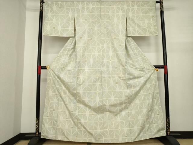 平和屋着物●本場大島紬 白大島 亀甲文 正絹 逸品 AAAY9068ck