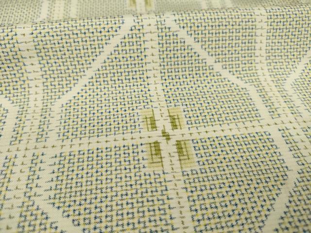 平和屋着物●本場大島紬 白大島 亀甲文 正絹 逸品 AAAY9068ck