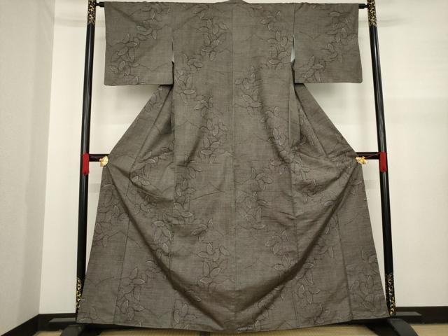 平和屋着物●上質な紬 舞蝶文 正絹 逸品 AAAY9071ck