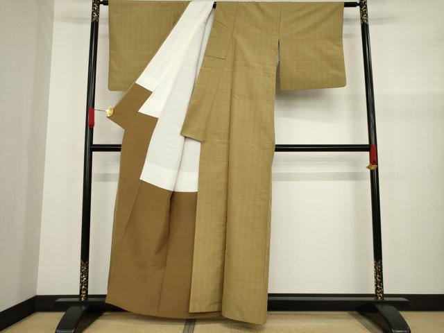 平和屋着物●上質な紬 色無地 飴色 正絹 逸品 AAAY9857ck
