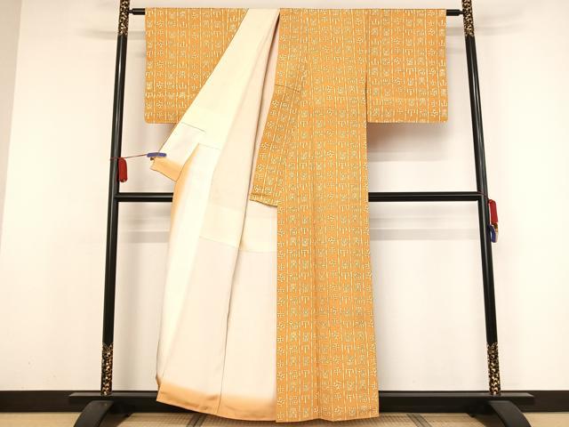 平和屋着物●上質な紬 型染め 吉祥文 正絹 逸品 AAAY9882np