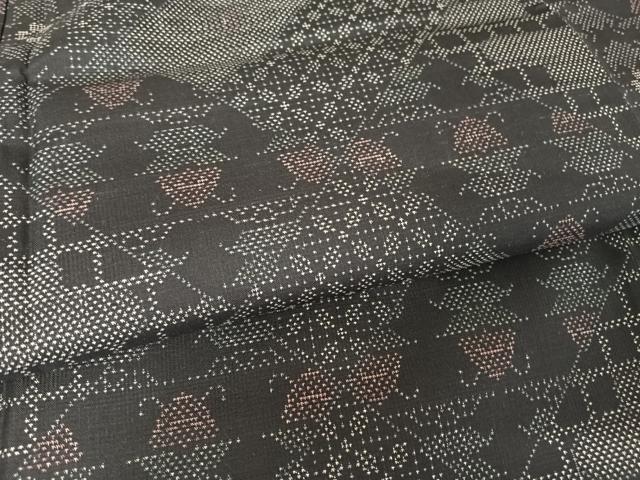 平和屋着物●本場大島紬 カタス7マルキ 網目花文 正絹 逸品 AAAY9974np