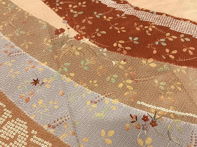 平和屋着物●訪問着 絞り 刺繍 草花文 金彩 正絹 逸品 AAAZ0203zg