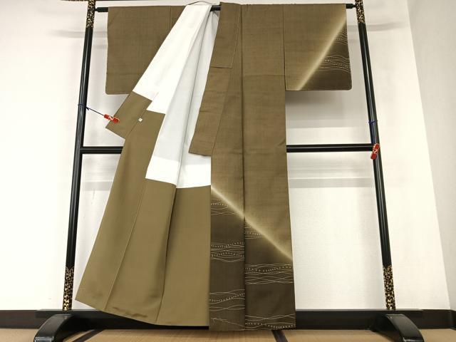 平和屋着物●吉志乃生紬 訪問着 作家物 絁 段違い文 暈し染め 反端付き 正絹 逸品 AAAZ0271zg