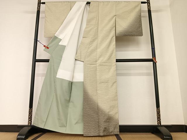 平和屋着物●本場染大島紬 訪問着 芝草文 暈し染め 正絹 逸品 AAAZ0344zg