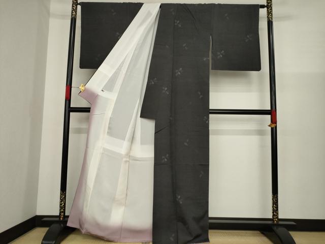 平和屋着物●結城紬 80亀甲 飛び亀甲柄 舞桜 すずのき絹絵屋 正絹 逸品 AAAZ0655ck