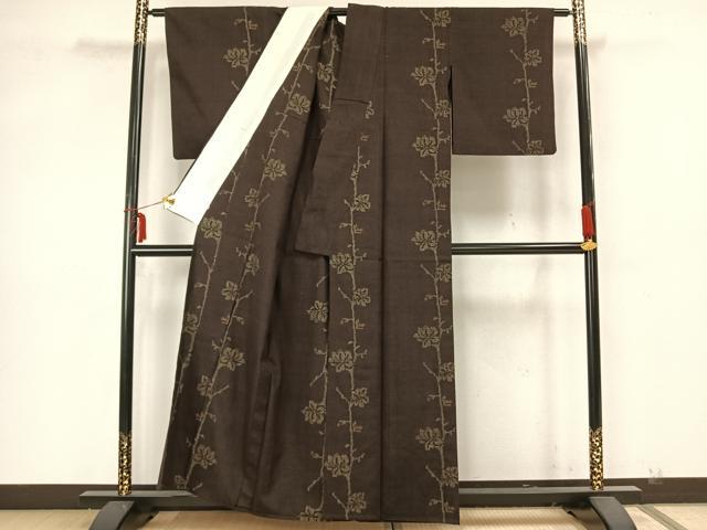 平和屋着物▽本場結城紬 重要無形文化財 単衣 100亀甲 枝花文 正絹 逸品 AABK4514ck