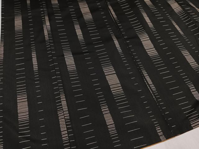 平和屋着物●本場染大島紬 変わり間道 黒地 正絹 逸品 AAAZ1796ph
