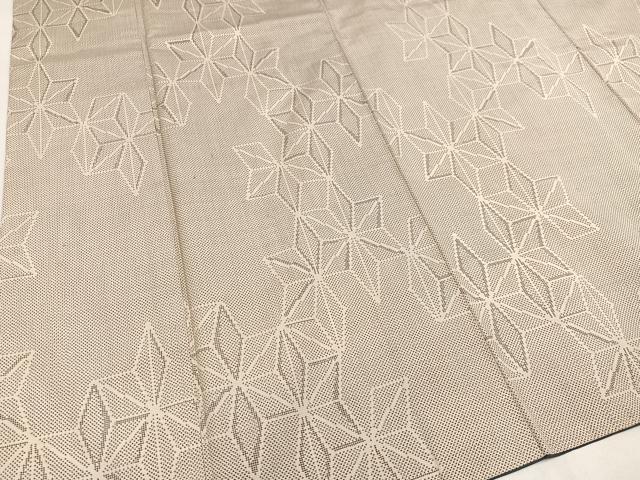 平和屋着物●本場大島紬 白大島 一元絣 麻の葉文様 正絹 逸品 AAAZ2361ph