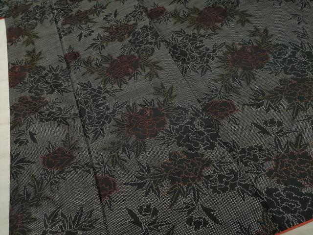 平和屋着物●本場大島紬 一元絣 花尽くし 黒地 正絹 逸品 AAAZ3809ck