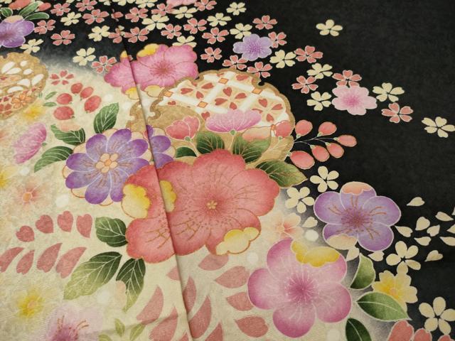 平和屋着物●豪華振袖 辻が花 雪輪花文 暈し染め 黒地 金彩 仮絵羽 逸品 未使用 AAAZ3831ck